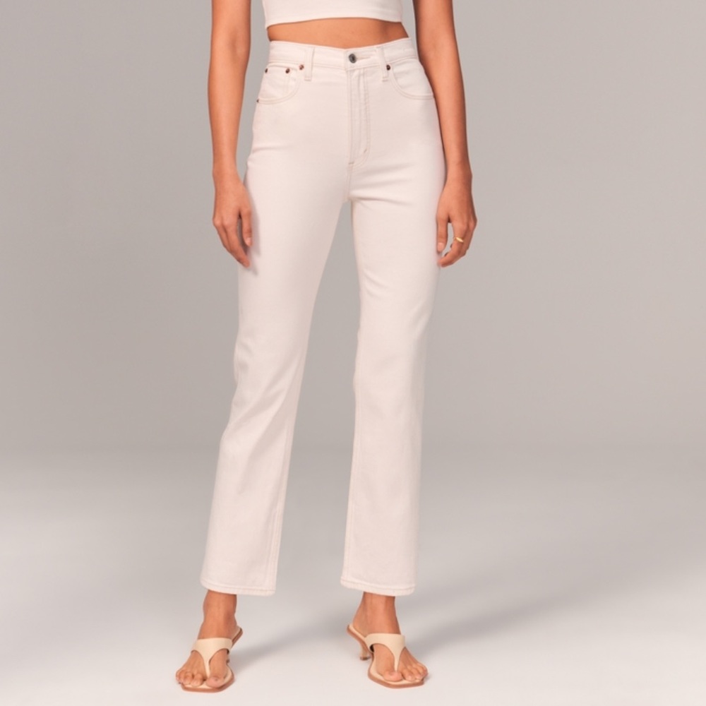 Abercrombie Curve Love Ultra High Rise Ankle Straight Jean